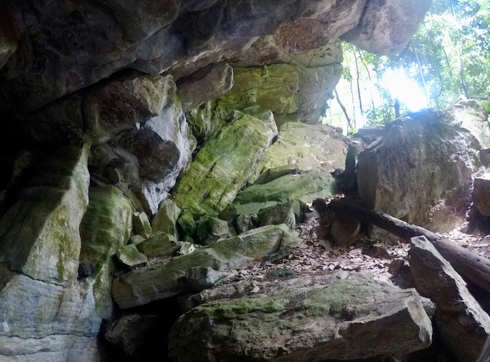 Cave Akaia Inn- Mochilão a Dois Cave Akaia Inn- Mochilão a Dois