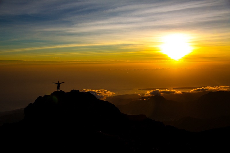 Nascer do Sol no Cume Monte Rinjani Nascer do Sol no Cume Monte Rinjani