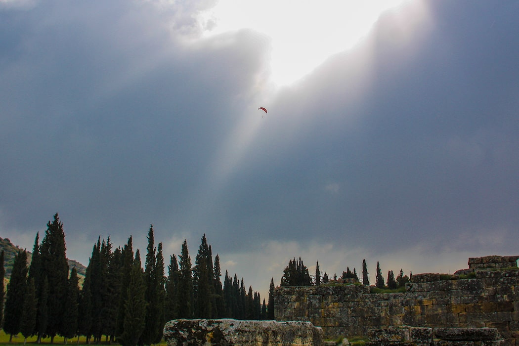 Paraglider Pamukkale e Hierápolis Turquia