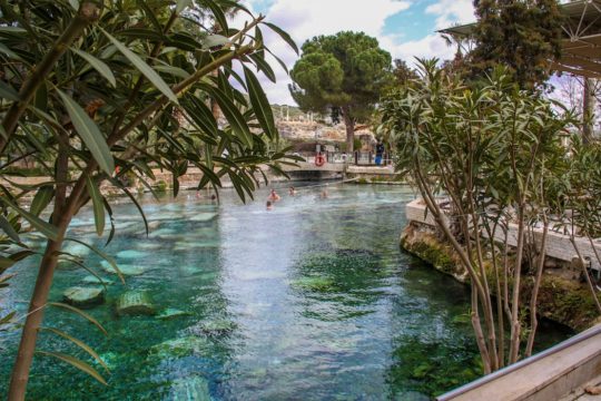 Piscina de Cleópatra na Turquia