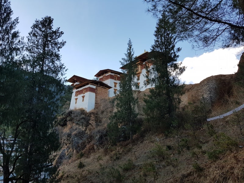 O Dzong de Drugyel é um dos mais importantes do país devido ao seu simbolismo.