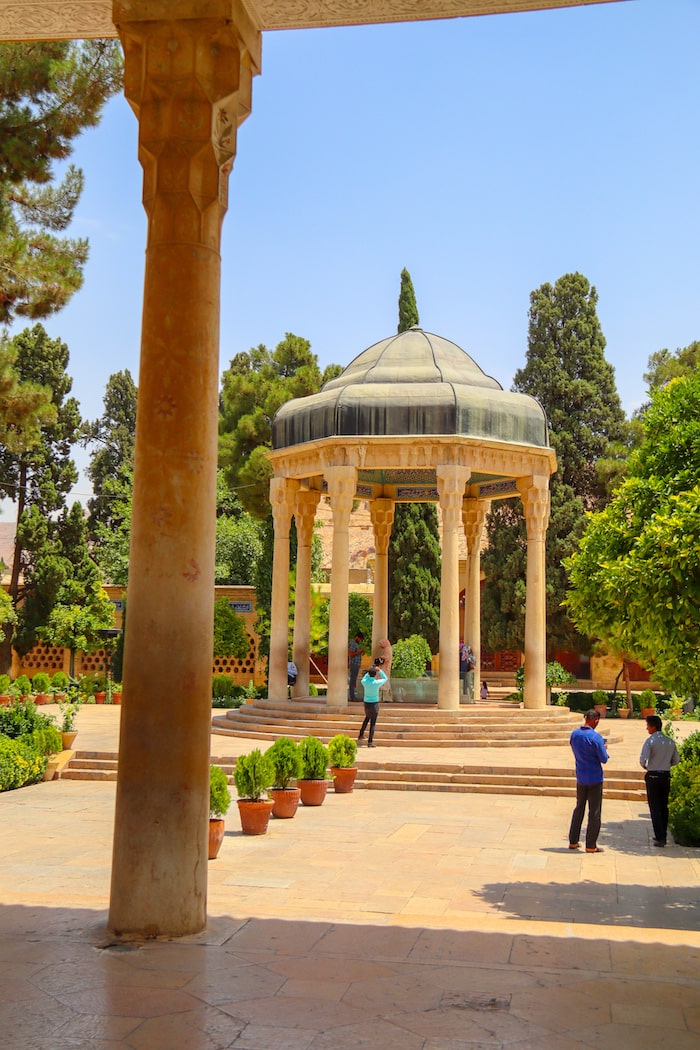 O que fazer em Shiraz - Túmulo de Hafez