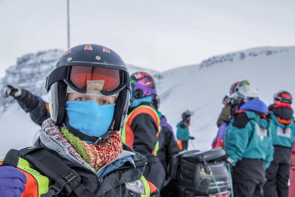 Grupo de amigos em Svalbard
