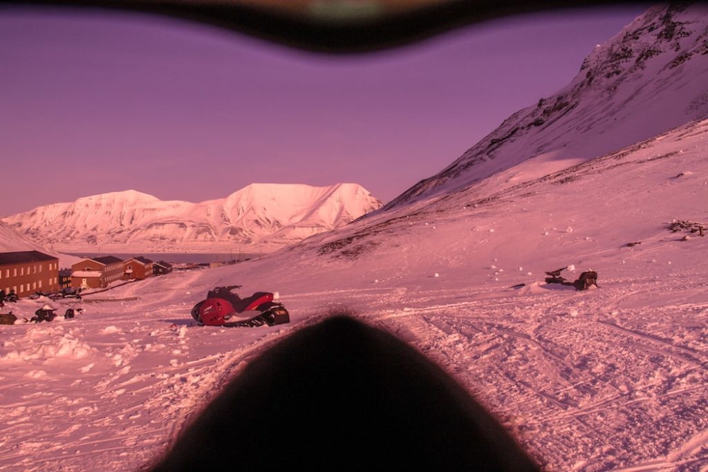 Vista de Longyearbyen Svalbard
