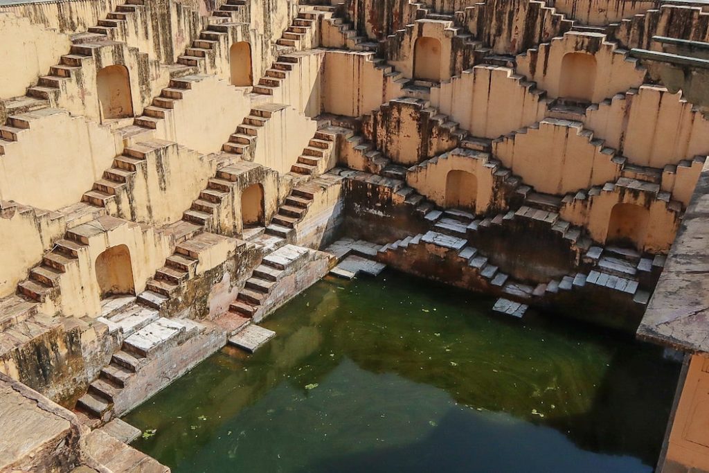 Panna Meena Ka Kund